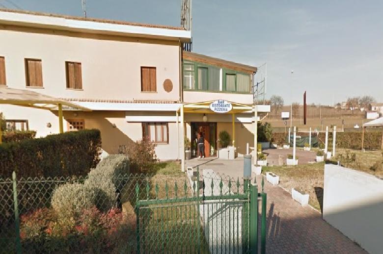 Hotel Fiera Πέζαρο Εξωτερικό φωτογραφία